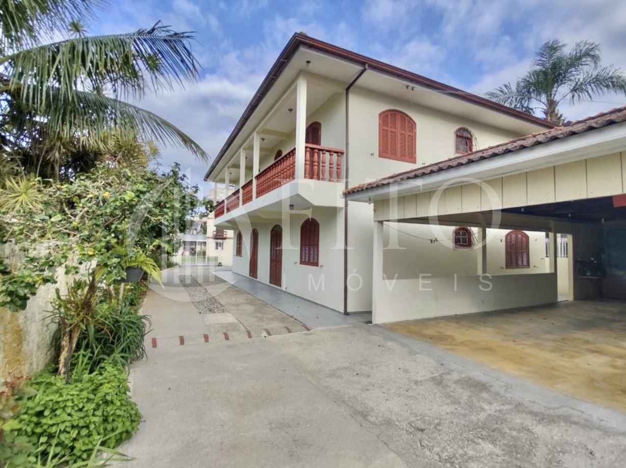 Canasvieiras | Terreno 7 quartos, sendo 3 suites - Fito Imóveis