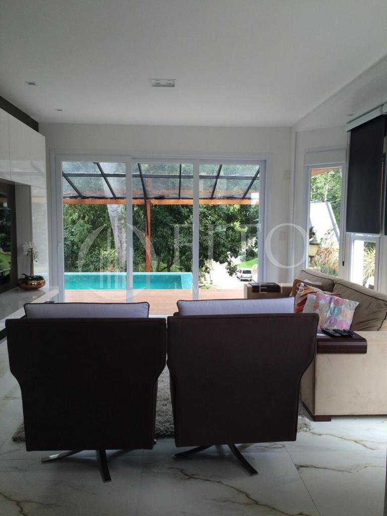 Canasvieiras | Casa 4 quartos, sendo 4 suites  - Fito Imóveis