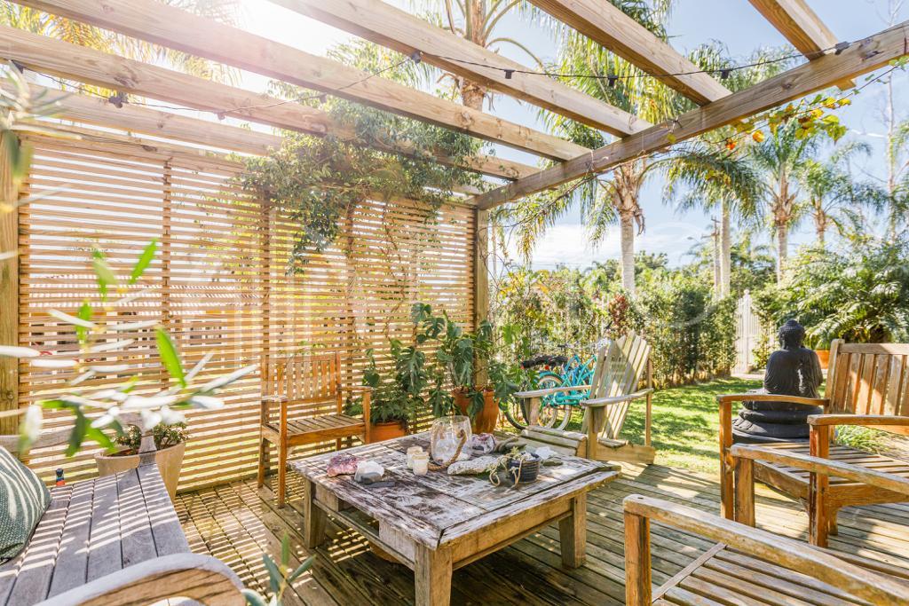 Daniela | Casa 5 quartos, sendo 5 suites - Fito Imóveis