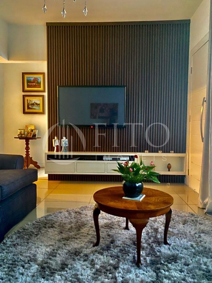 Canasvieiras | Casa 4 quartos, sendo 1 suite - Fito Imóveis