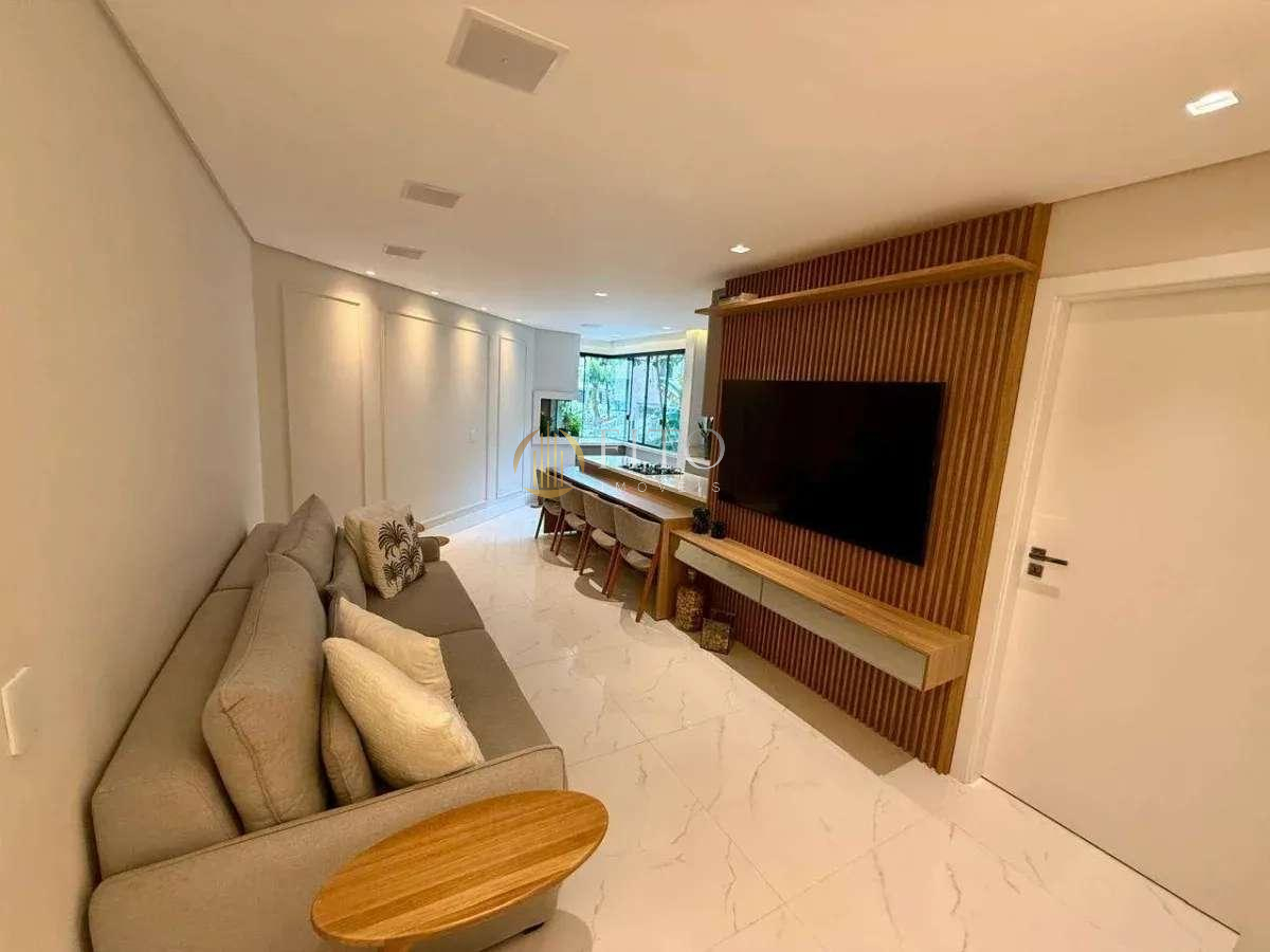 Apartamento à venda, com 2 quartos, a 400m do mar de Jurerê! - Fito Imóveis