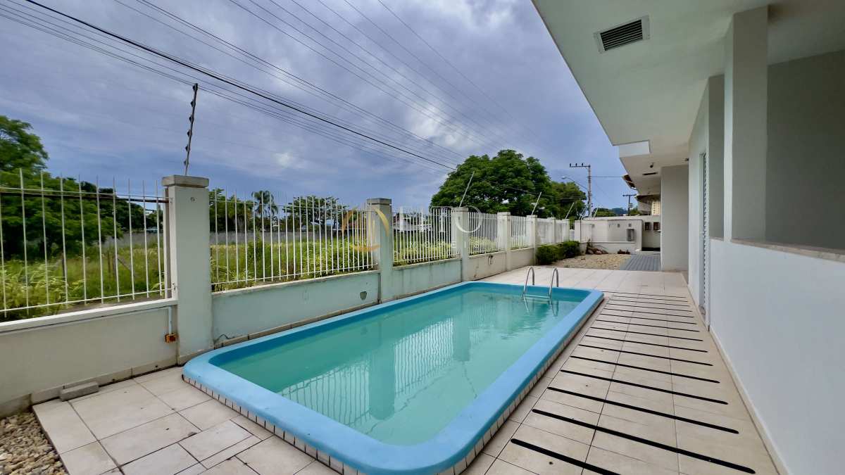 Apartamento à venda em Florianópolis, Cachoeira do Bom Jesus, com 2 quartos, 85m² - Fito Imóveis