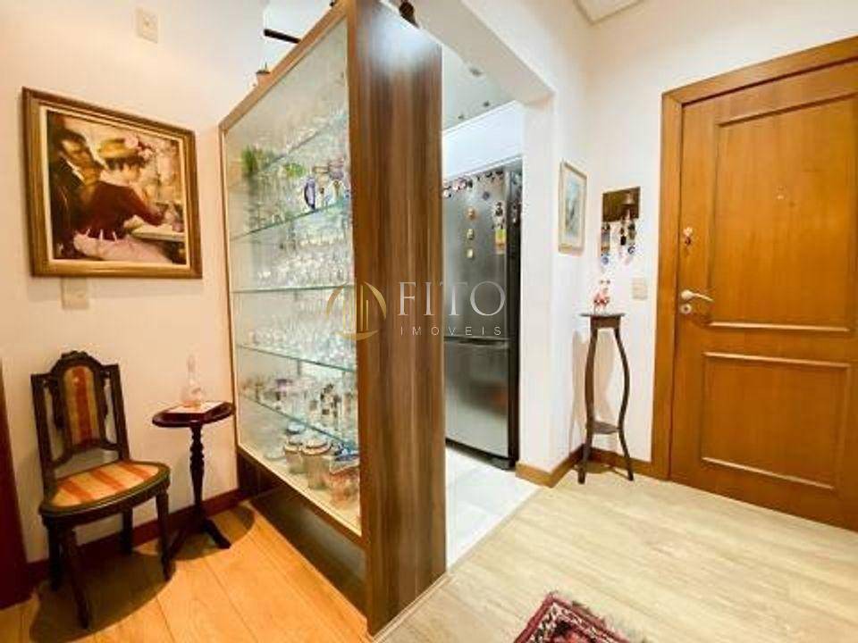 Apartamento Alto Padrão à venda em Florianópolis, Jurerê, com 3 quartos, 117,40m² - Fito Imóveis