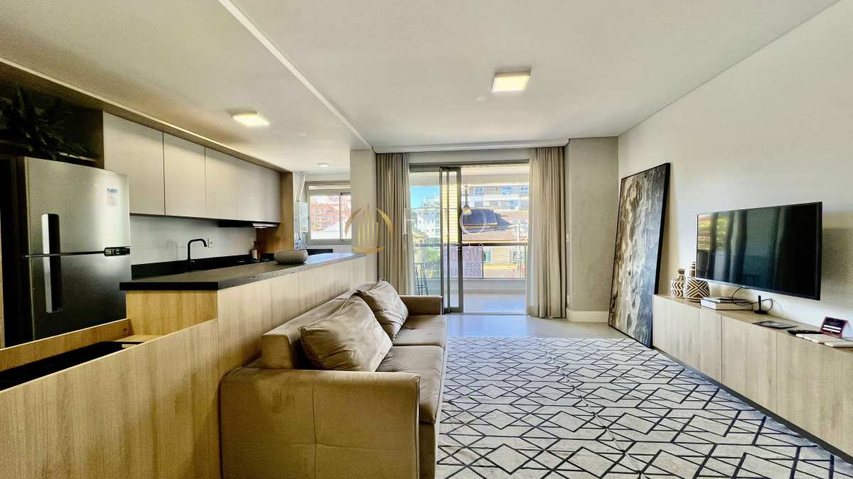 Apartamento à venda em Jurerê, com 3 suítes, 50m do Mar! - Fito Imóveis