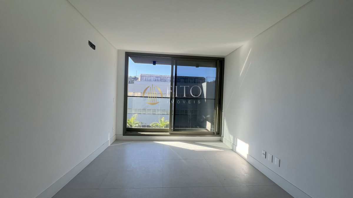 Apartamento à venda em Florianópolis, Jurerê Internacional, com 3 quartos, 100m² - Fito Imóveis