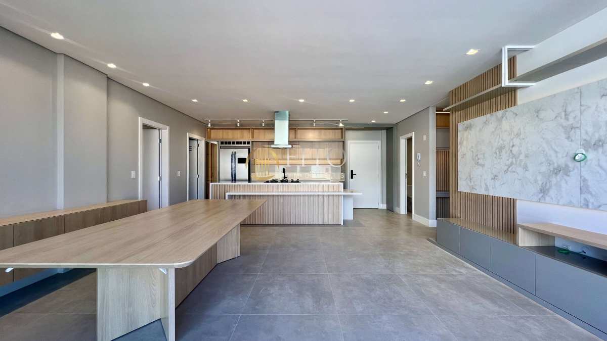 Apartamento à venda em Jurerê, novo com 3 suítes, 128,68m², 100m do Mar! - Fito Imóveis