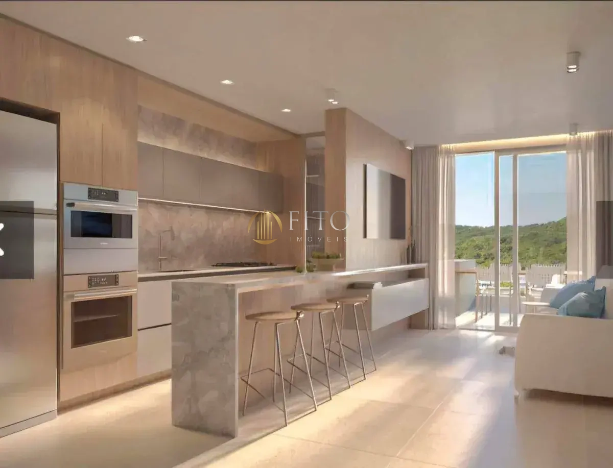 Apartamento com 01 quarto à 600m da praia de Jurerê. - Fito Imóveis