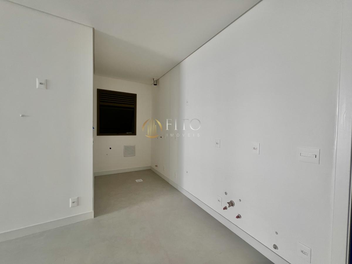 Apartamento com 01 suíte, 55,86m², à venda em Florianópolis, Jurerê Internacional - Fito Imóveis