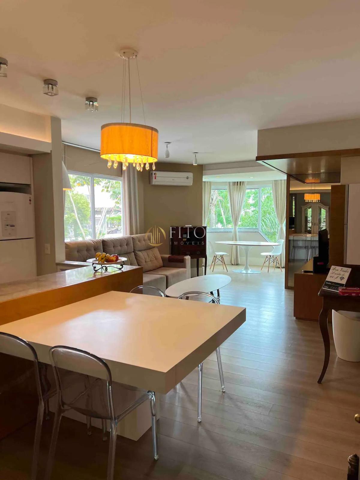 Apartamento à venda em Jurerê | 2 dormitórios | 100m² | 300m do mar - Fito Imóveis