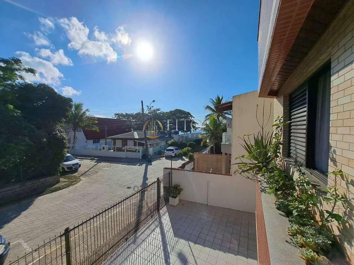 Apto 2d, uma suíte, pé na areia na Cachoeira do Bom Jesus - Fito Imóveis