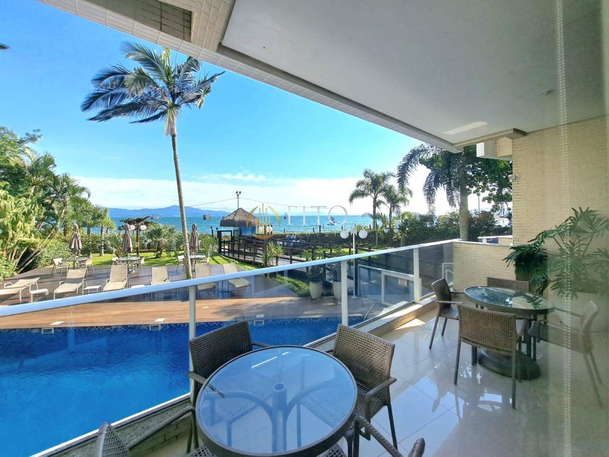 Apto alto padrão de quatro quartos pé na areia. - Fito Imóveis