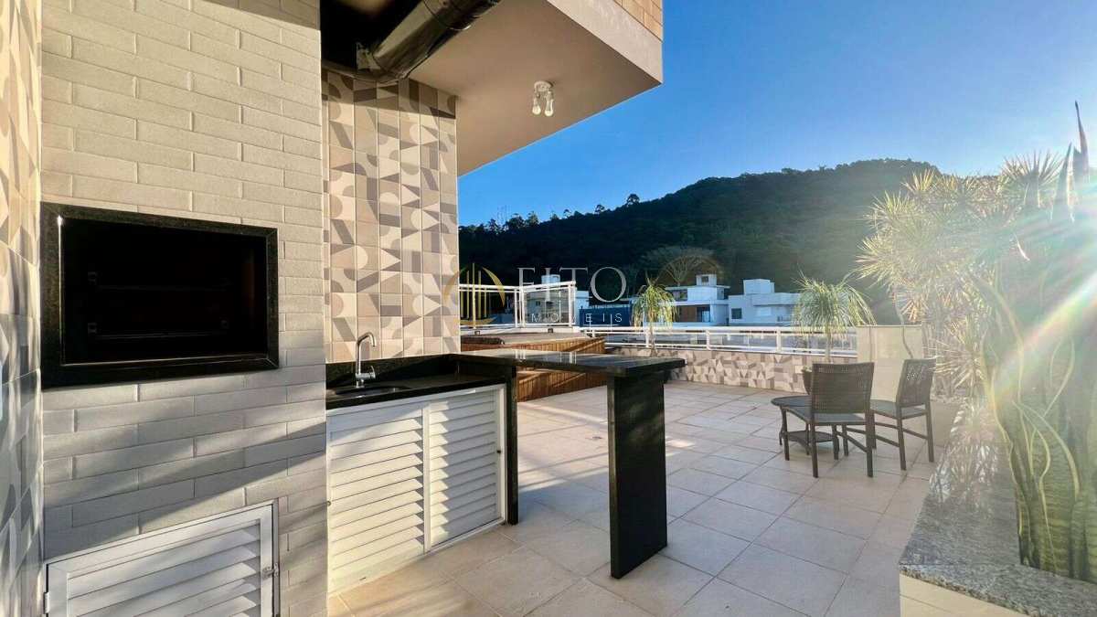 Cobertura à venda em Florianópolis, Canasvieiras, com 4 quartos, 207m² - Fito Imóveis