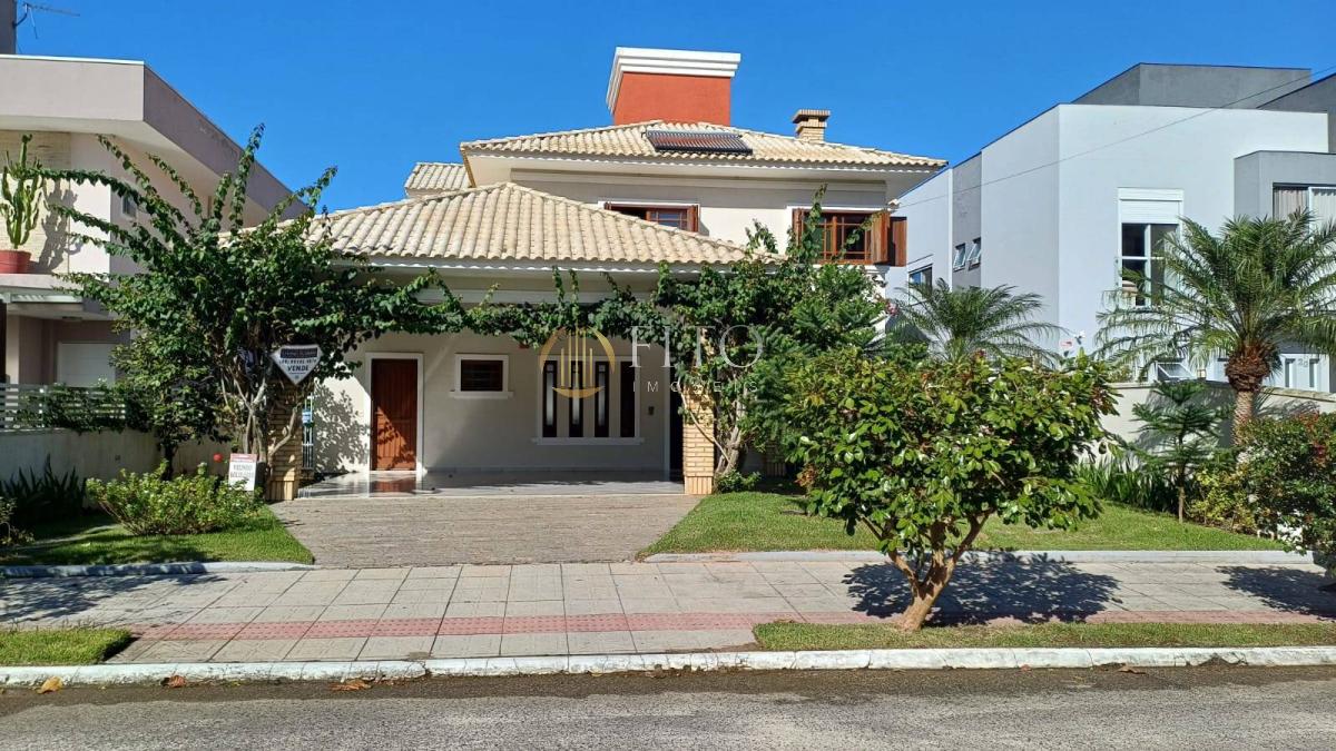Casa com 4 suítes, 256m², à venda em Florianópolis, Cachoeira do Bom Jesus - Fito Imóveis