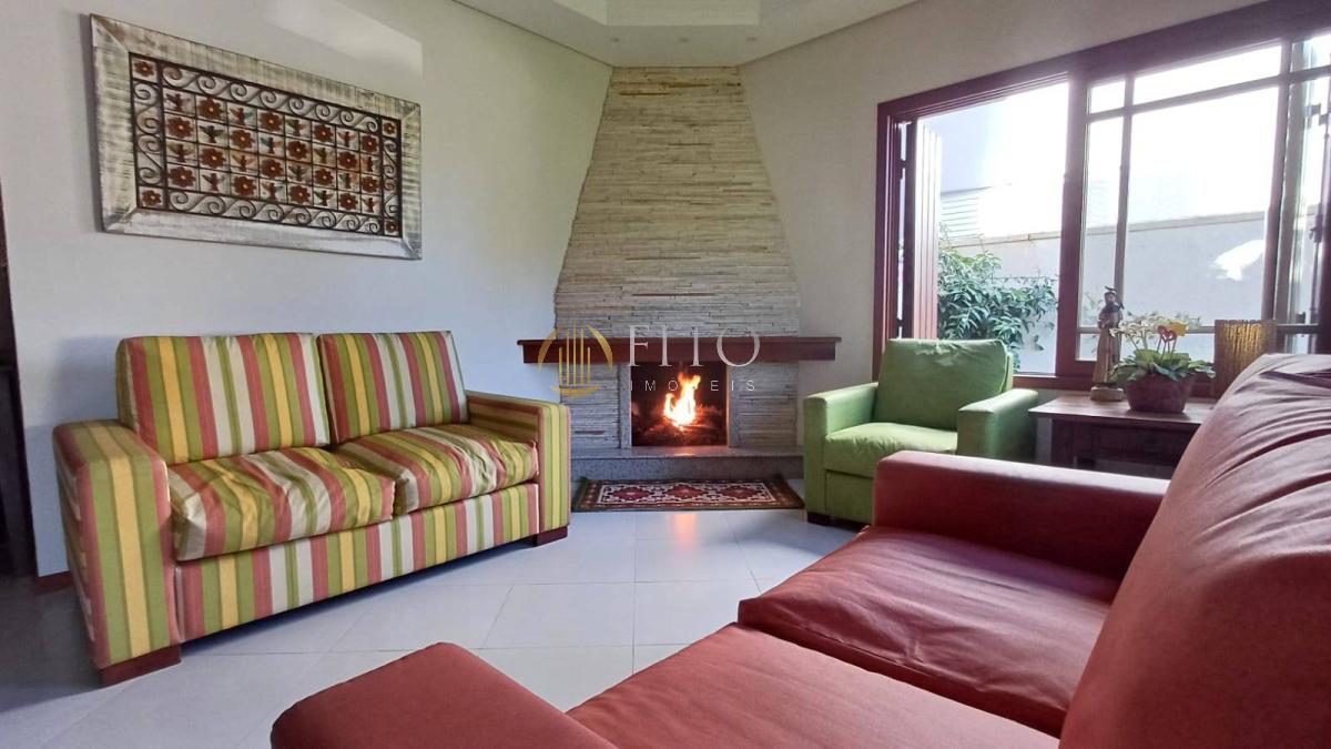 Casa com 4 suítes, 256m², à venda em Florianópolis, Cachoeira do Bom Jesus - Fito Imóveis
