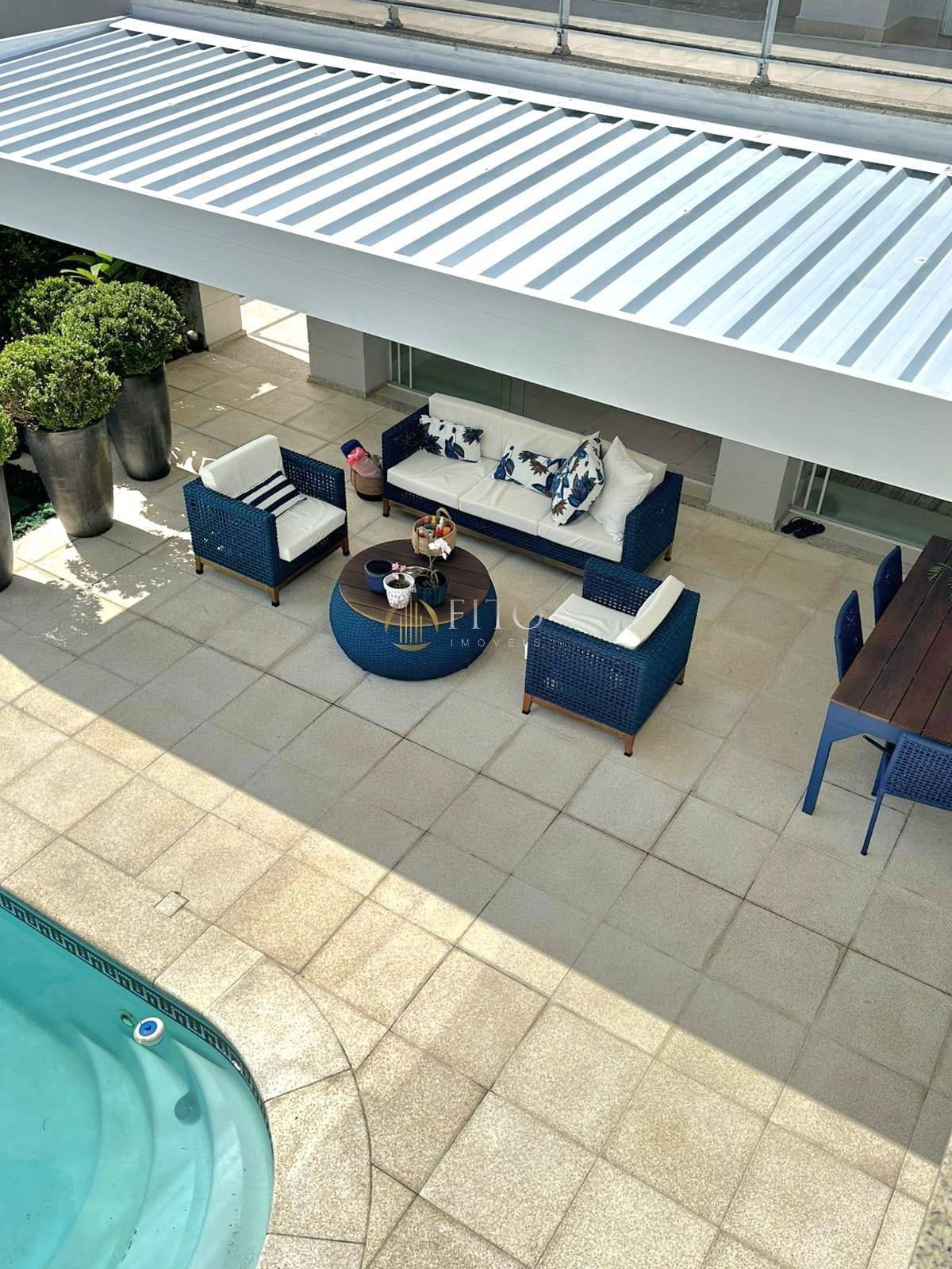 Casa pé na areia com 5 suítes, 560,00m², à venda - Fito Imóveis