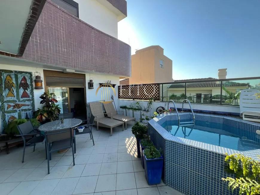 Cobertura à venda em Florianópolis, Jurerê Internacional, com 3 quartos, 145m²