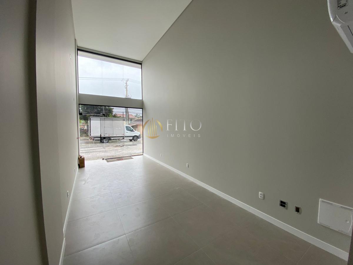 Loja com 25,65m², à venda em Cachoeira de bom Jesus, Florianópolis. - Fito Imóveis